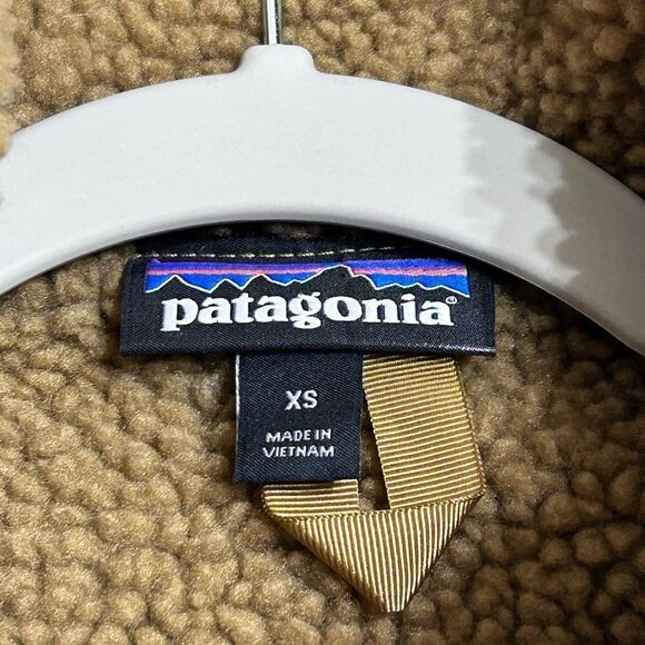 Patagonia Shelled Retro-X Pullover - Picture 10 of 11